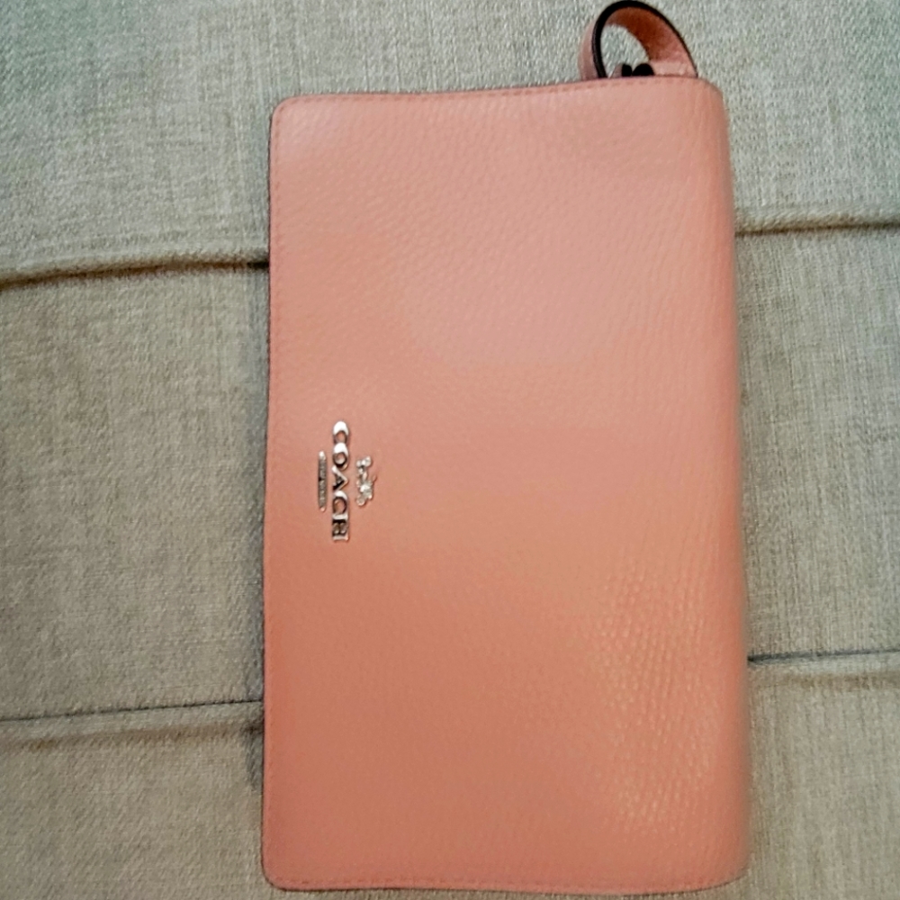 Blush pink crossbody